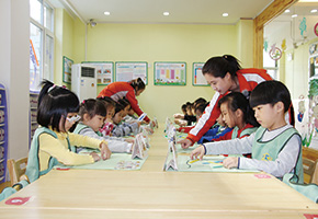 鐵西小哈津